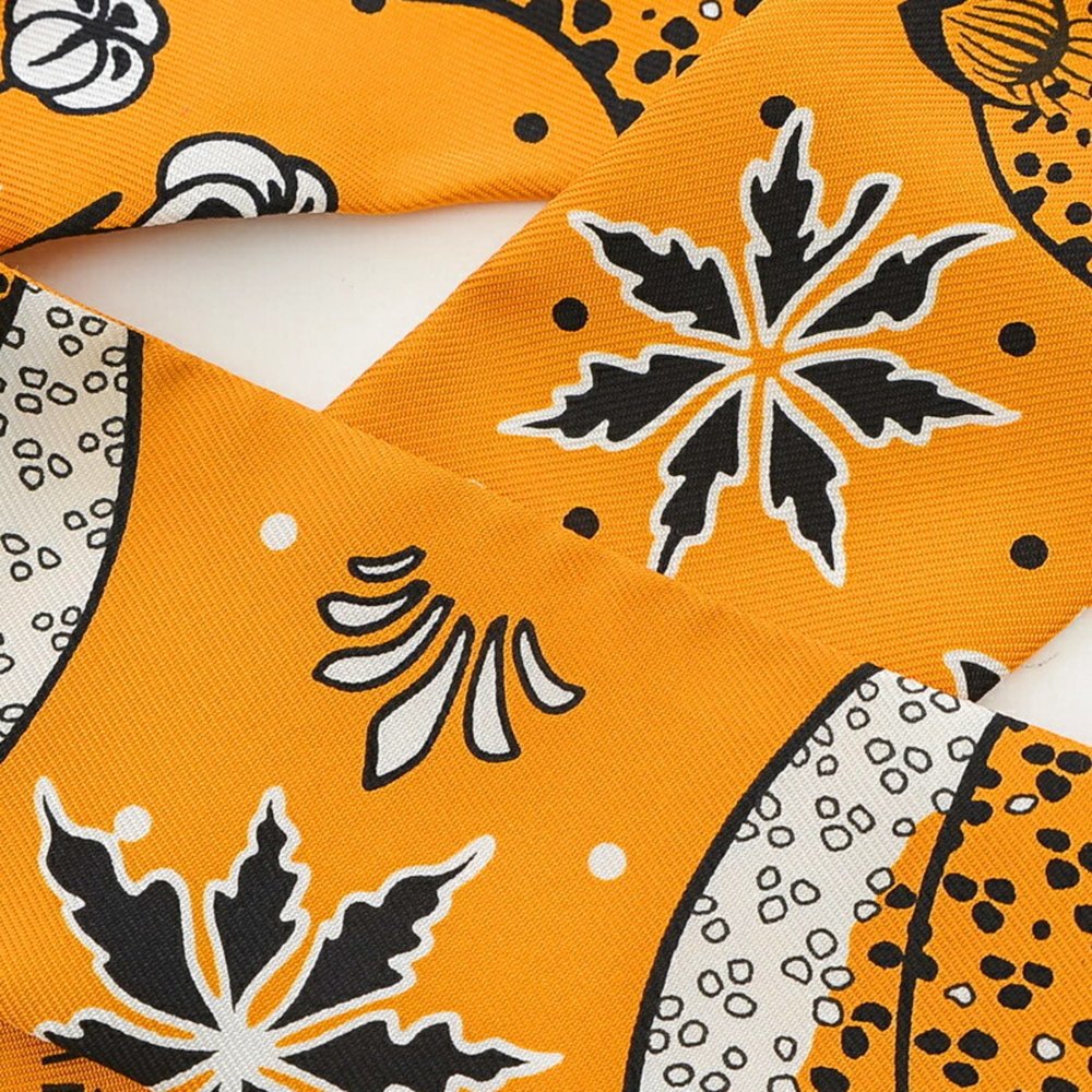 Hermes Twilly Leopard LES LEOPARDS Mustard Black White 100% Silk Scarf - Picture 3 of 4